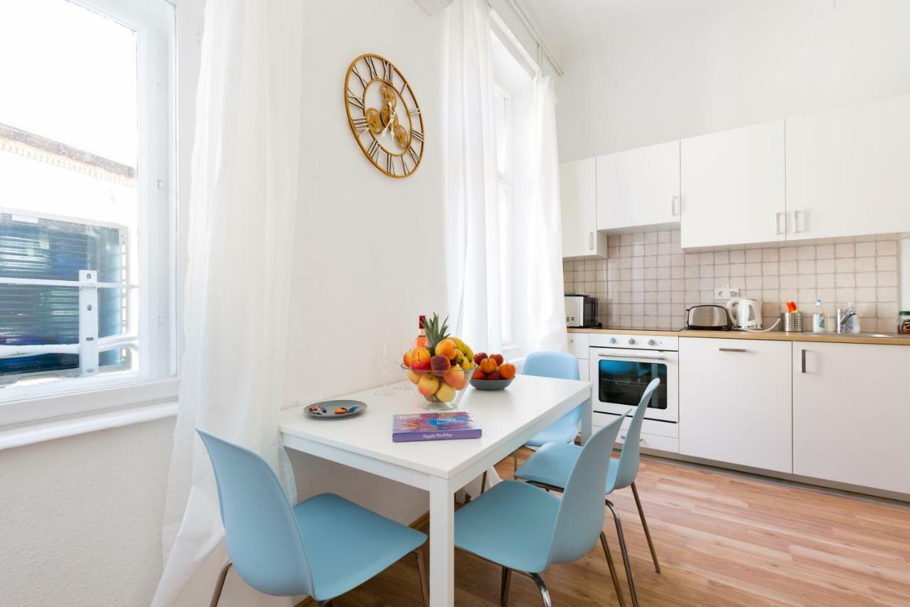 Best Vacation Apartment In بودابست المظهر الخارجي الصورة